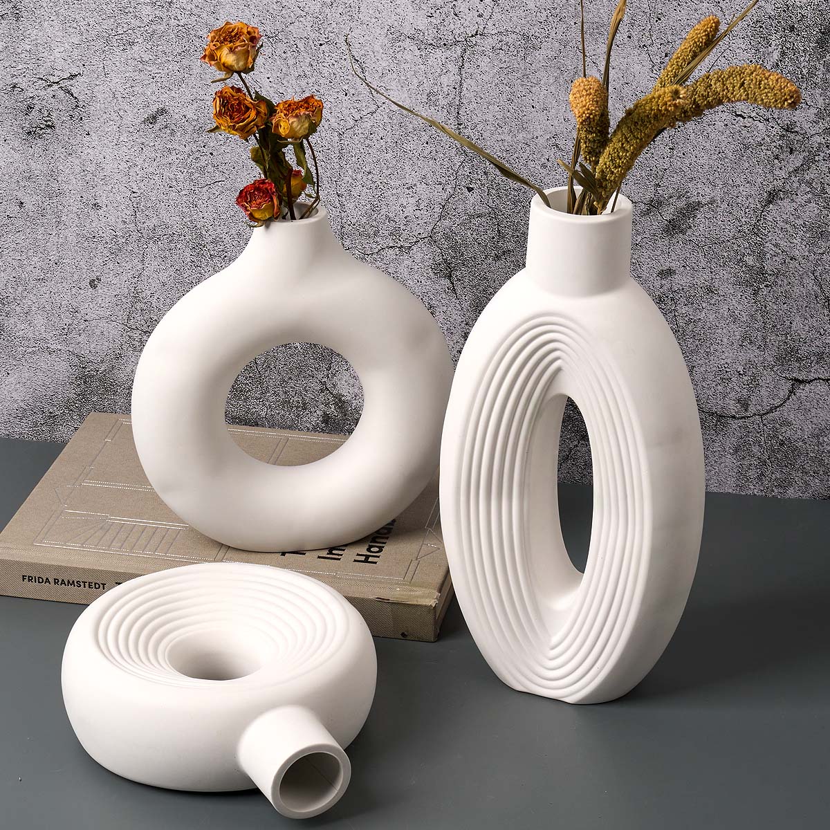 Ваза в скандинавскую полоску,  – обзор и цена Florist Supply Vases